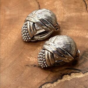 Vintage Oscar de la Renta Clip on Earrings Women’s Silvertone Chunky Textured